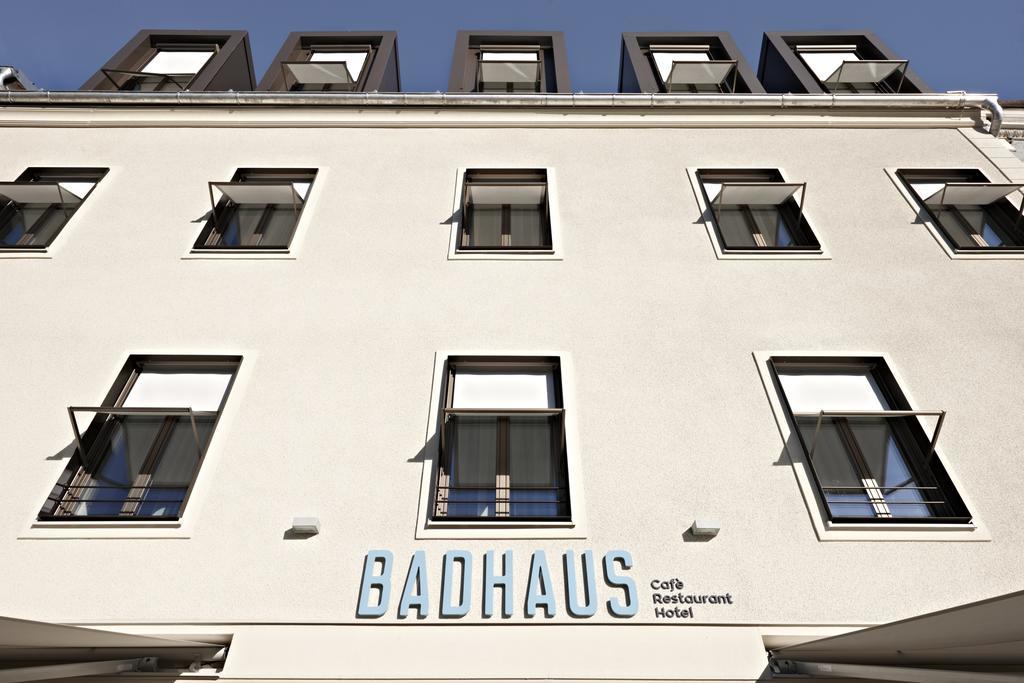 Badhaus - Hotel/Restaurant/Cafe Bad Hall Exterior photo